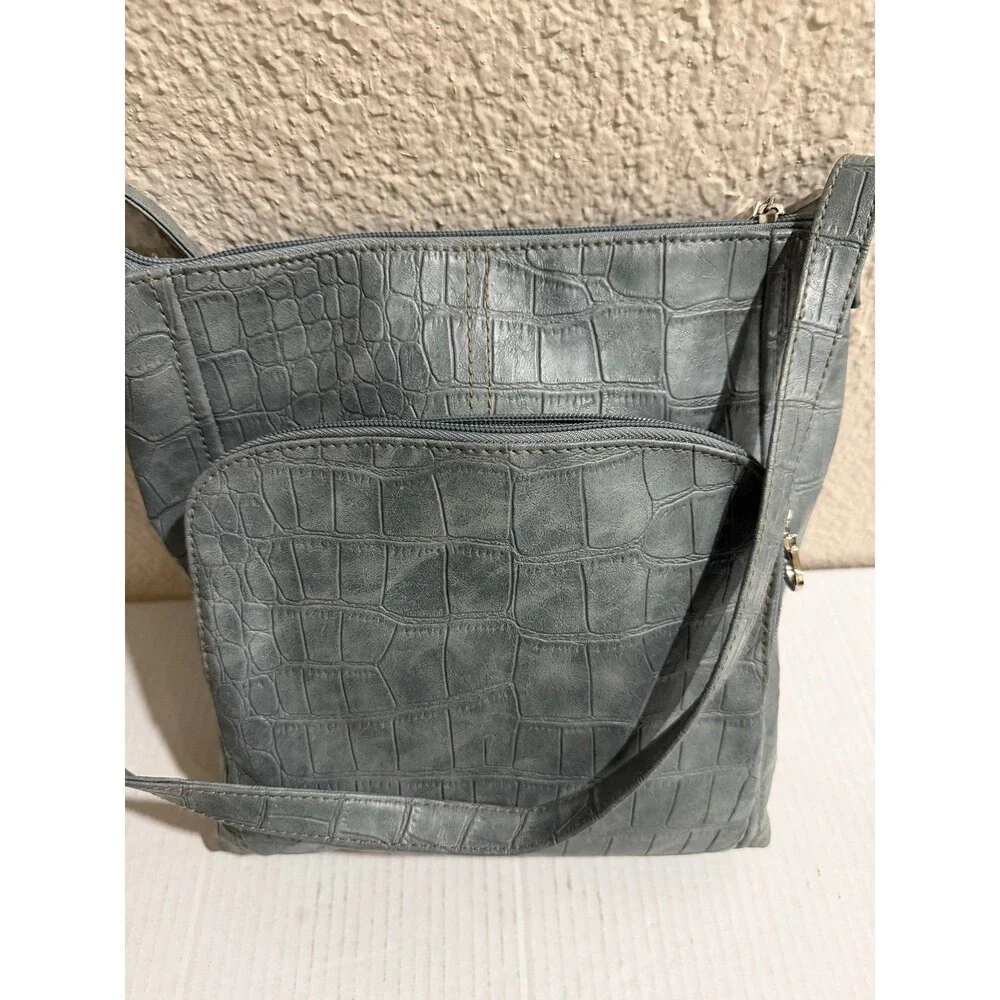 Relic Gray Croc Embossed Crossbody Bag Adjustable Strap
